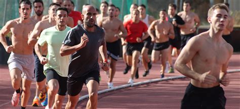 Nuestros competidores, en ocasiones, también entrenan para ser .